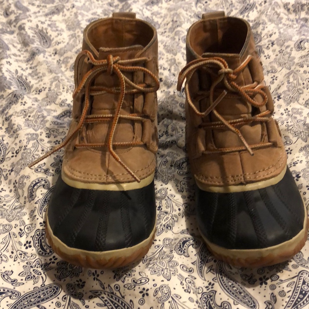 Sorel Out and About Boots